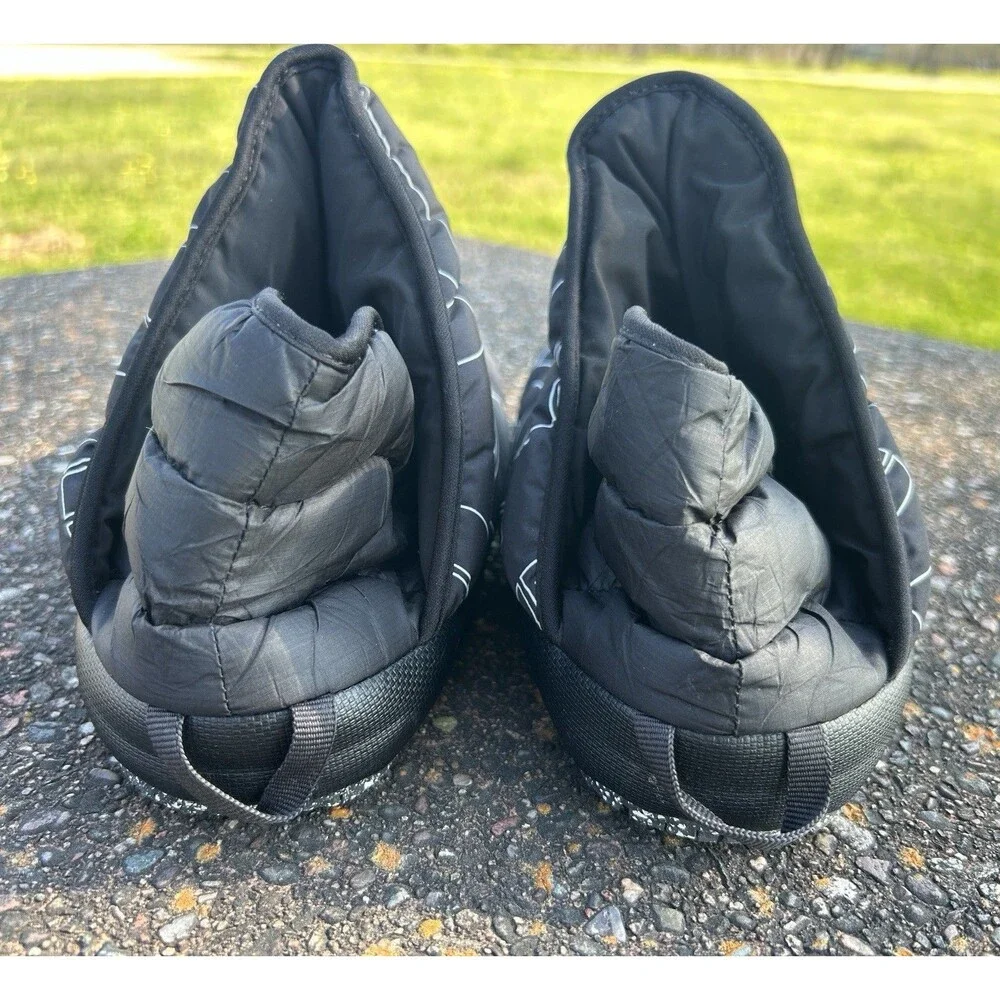 The North Face ThermoBall Traction Booties Men’s 7 Winter Boot Black White